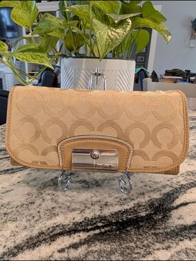 Coach Signature Jacquard Clutch Wallet in Khaki Tan
